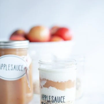 Not to knock commercially prepared applesauce, but when you have the opportunity to enjoy homemade applesauce, you will know the difference. It’s sweet and tangy with the perfect texture. Not to mention the fact that it harmonizes well with many different notes on your palette AND, it’s super easy to make! #applesauce #applesaucerecipe #homemadeapplesauce